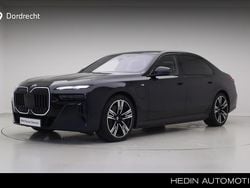 Zwart Gebruikt 2025 BMW 750e Executive Sedan | € 129.895 (Super prijs)