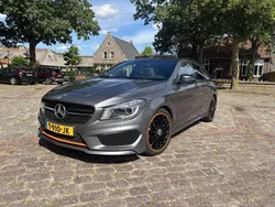 Grijs Gebruikt 2015 Mercedes CLA180 OrangeArt Edition Sedan | € 15.495 (Eerlijke prijs)