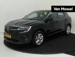 Zwart Gebruikt 2023 Renault Austral Equilibre SUV | € 29.435 (Eerlijke prijs)