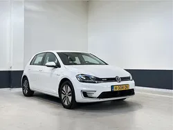 Wit Gebruikt 2020 VW e-Golf Hatchback | € 12.749 (Eerlijke prijs)