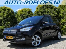 Zwart, metallic lak Gebruikt 2013 Ford Escape SUV | € 13.890