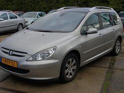 Grijs Gebruikt 2005 Peugeot 307 Stationwagen | € 595 (Super prijs)