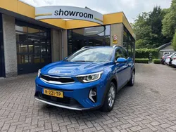 Blauw Gebruikt 2022 Kia Stonic SUV | € 17.495 (Goede deal)