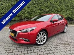 Rood Gebruikt 2018 Mazda 3 Hatchback | € 15.950 (Eerlijke prijs)