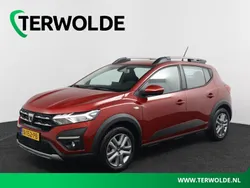 Rood Gebruikt 2021 Dacia Sandero Expression Hatchback | € 13.825 (Eerlijke prijs)
