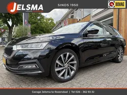 Zwart Gebruikt 2021 Skoda Octavia Business Line Stationwagen | € 15.895 (Eerlijke prijs)