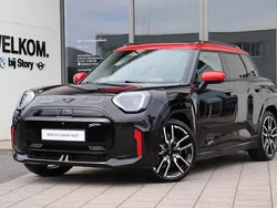 Zwart Nieuw 2025 Mini Aceman Comfort SUV | € 48.950