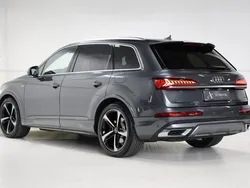 Grijs, metallic lak Gebruikt 2021 Audi Q7 S-Line SUV | € 56.890 (Super prijs)