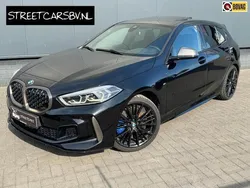 Zwart Gebruikt 2020 BMW M135 Executive Hatchback | € 34.950 (Eerlijke prijs)