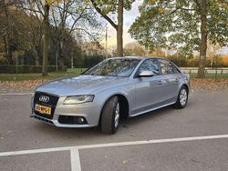 Grijs Gebruikt 2010 Audi A4 S-Line Sedan | € 5.900 (Eerlijke prijs)