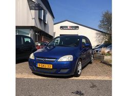 Blauw Gebruikt 2005 Opel Corsa Hatchback | € 995 (Goede deal)