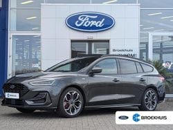Grijs Gebruikt 2025 Ford Focus ST-Line X Stationwagen | € 32.795 (Duur)