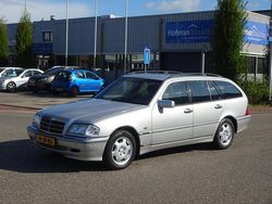 Grijs Gebruikt 2002 Mercedes C200 Stationwagen | € 1.950 (Goede deal)