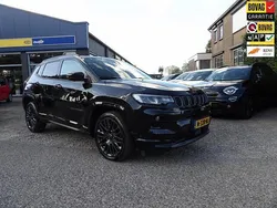 Zwart Gebruikt 2021 Jeep Compass SUV | € 23.950 (Eerlijke prijs)
