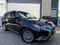 Zwart Gebruikt 2021 Mitsubishi Outlander Intense+ SUV | € 17.950