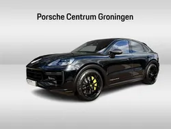 Zwart Gebruikt 2024 Porsche Cayenne Turbo SUV | € 209.900 (Goede deal)