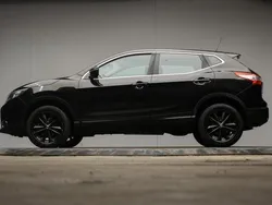 Zwart, metallic lak Gebruikt 2014 Nissan Qashqai Acenta SUV | € 10.945 (Eerlijke prijs)