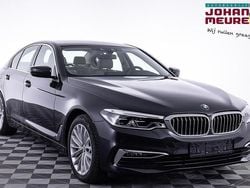 Grijs, metallic lak Gebruikt 2020 BMW 530e Luxury Line Sedan | € 31.900 (Super prijs)