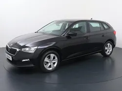 Zwart Gebruikt 2021 Skoda Scala Ambition Hatchback | € 20.440 (Iets duurder)