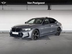 Grijs, metallic lak Gebruikt 2024 BMW 318 M Sport Sedan | € 44.899 (Iets duurder)
