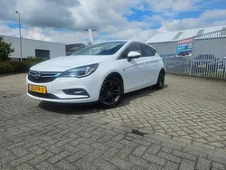 Wit Gebruikt 2019 Opel Astra Hatchback | € 9.995 (Goede deal)