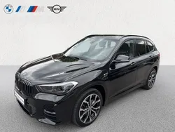 Zwart Gebruikt 2022 BMW X1 M Sport SUV | € 35.900 (Eerlijke prijs)