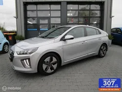 Grijs Gebruikt 2020 Hyundai Ioniq Premium Sedan | € 18.950 (Goede deal)