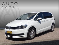 Wit Gebruikt 2018 VW Touran Comfortline MPV | € 14.995