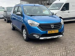Blauw Gebruikt 2016 Dacia Lodgy Stepway MPV | € 10.950 (Eerlijke prijs)