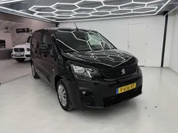 Zwart Gebruikt 2019 Peugeot Partner Tepee Active MPV | € 10.500