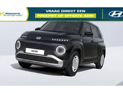 Abyss black (zwart metallic) Nieuw 2025 Hyundai Inster Hatchback | € 24.966 (Iets duurder)