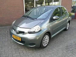 Groen Gebruikt 2010 Toyota Aygo Hatchback | € 4.600 (Duur)