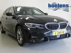 Zwart Gebruikt 2021 BMW 330 Stationwagen | € 21.689 (Goede deal)