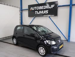 Zwart (metallic) Gebruikt 2019 VW up! move up! Hatchback | € 8.450 (Eerlijke prijs)