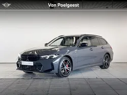 Grijs, metallic lak Gebruikt 2024 BMW 330e M Sport Stationwagen | € 58.995 (Eerlijke prijs)