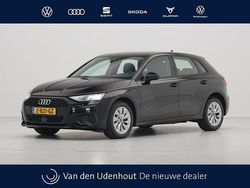 Zwart Gebruikt 2021 Audi A3 Sportback Basis Hatchback | € 24.840 (Super prijs)