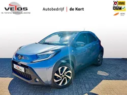 Grijs Gebruikt 2024 Toyota Aygo Pulse Hatchback | € 19.450 (Eerlijke prijs)
