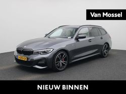 Grijs Gebruikt 2021 BMW 330 M Sport Stationwagen | € 33.900 (Goede deal)