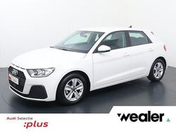 Wit Gebruikt 2023 Audi A1 Sportback Proline Hatchback | € 22.840 (Eerlijke prijs)