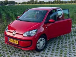 Rood Gebruikt 2012 VW up! Move Hatchback | € 2.500 (Goede deal)