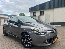 Grijs Gebruikt 2013 Renault Clio IV Expression Hatchback | € 4.899 (Eerlijke prijs)