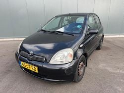Zwart Gebruikt 2002 Toyota Yaris Hatchback | € 1.449 (Goede deal)