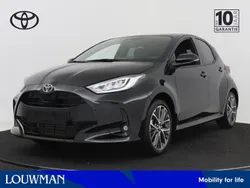 Zwart Nieuw 2024 Toyota Yaris Hybrid Executive Hatchback | € 30.950 (Eerlijke prijs)