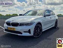 Wit Gebruikt 2020 BMW 330e Executive Sedan | € 33.795 (Goede deal)