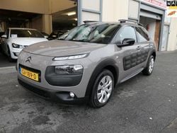 Bruin, metallic lak Gebruikt 2015 Citroën C4 Cactus Feel Hatchback | € 7.995 (Iets duurder)