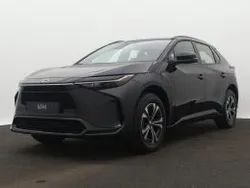 Zwart Gebruikt 2025 Toyota bZ4X Active SUV | € 36.945 (Super prijs)