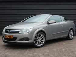 Grijs Gebruikt 2008 Opel Astra Cabriolet Cabriolet | € 2.400 (Eerlijke prijs)