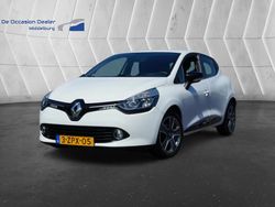 Hatchback Gebruikt 2015 Renault Clio IV Night&Day Hatchback | € 6.950 (Eerlijke prijs)