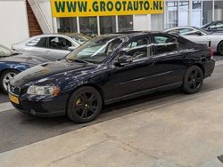 Blauw Gebruikt 2009 Volvo S60 Sedan | € 4.944 (Eerlijke prijs)