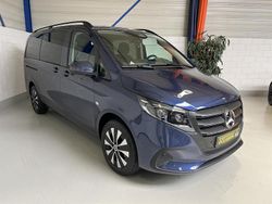 Blauw Gebruikt 2024 Mercedes Vito MPV | € 53.450